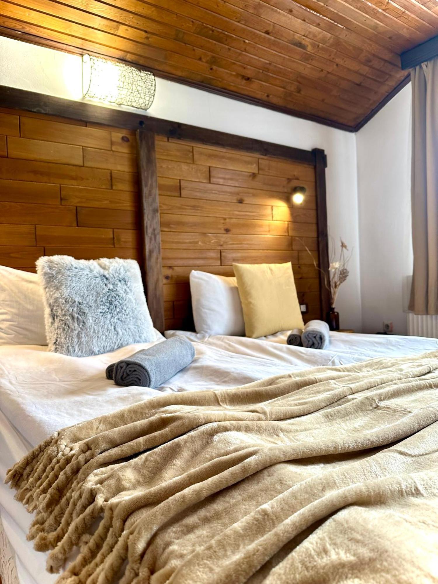 Red House Family House Hotel Bansko Exterior photo