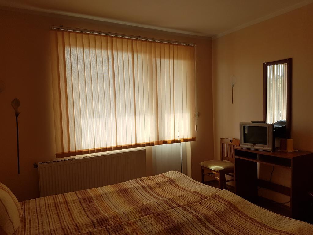 Red House Family House Hotel Bansko Exterior photo